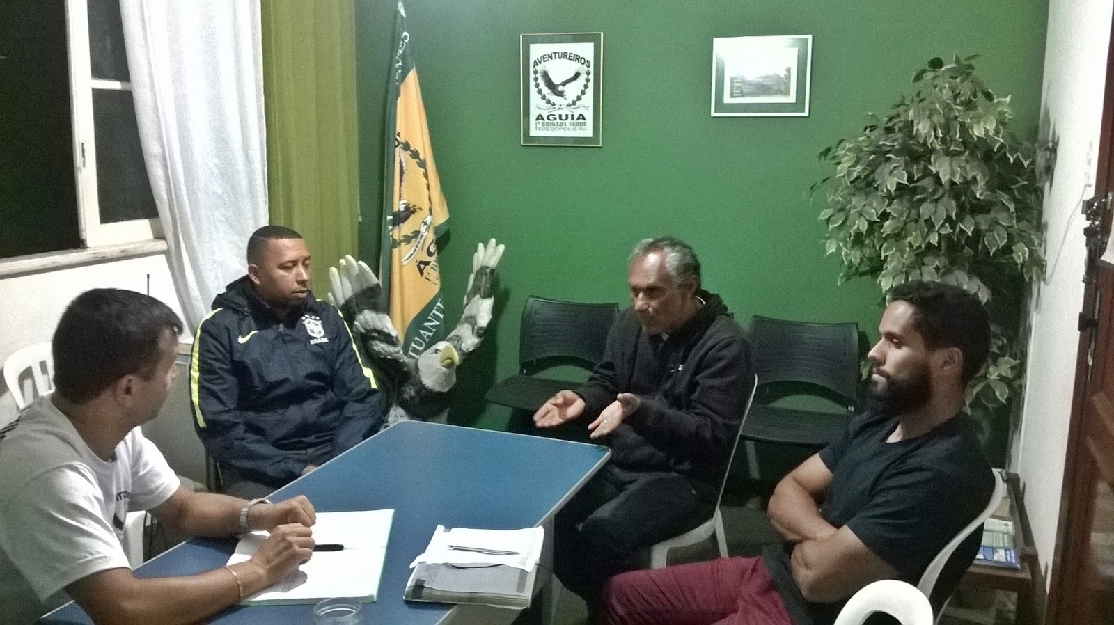 Leia mais sobre o artigo PADRÃO ÁGUIAS PREPARA AÇÃO DE APOIO EMERGENCIAL NO VALE DA REVOLTA